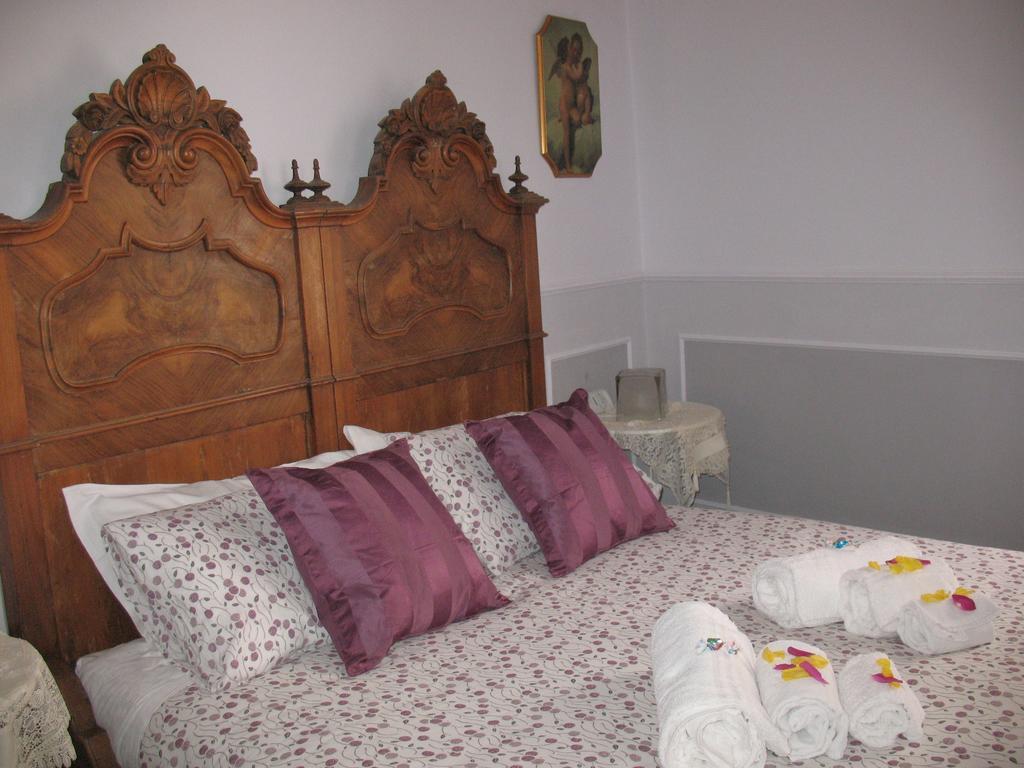 Alibrandi Palace Civitavecchia Oda fotoğraf