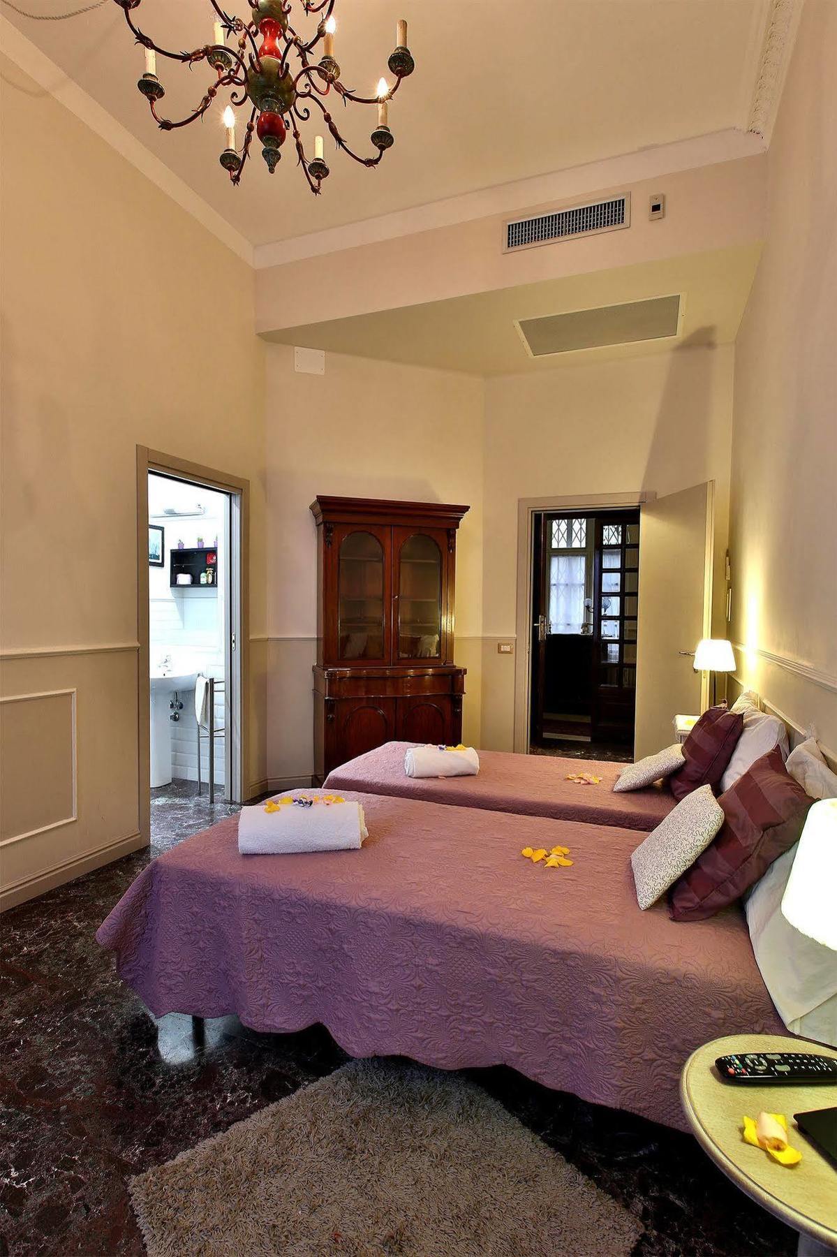 Alibrandi Palace Civitavecchia Dış mekan fotoğraf