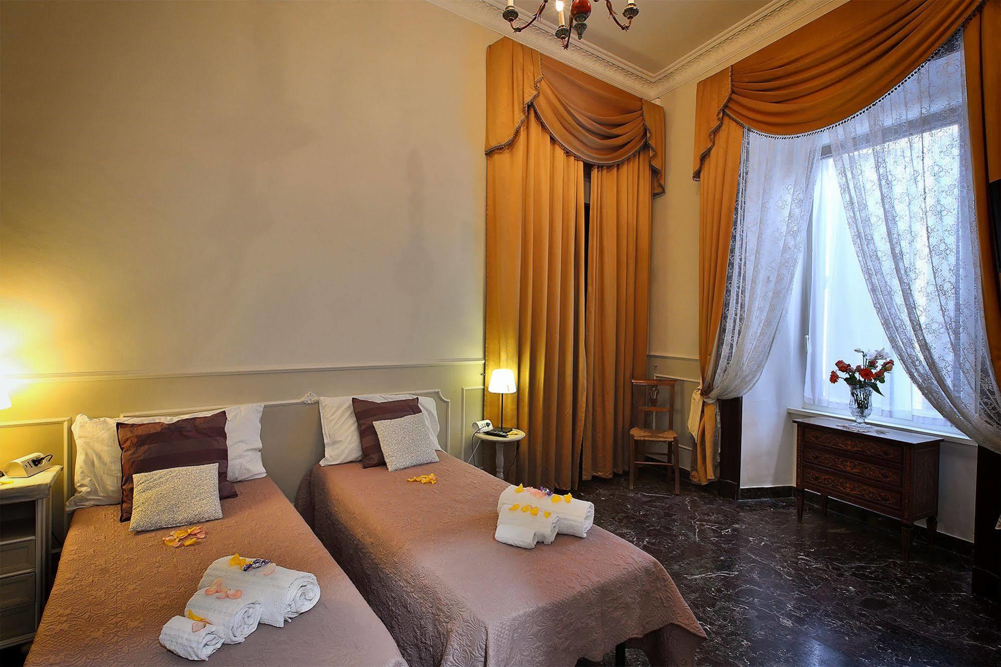 Alibrandi Palace Civitavecchia Dış mekan fotoğraf