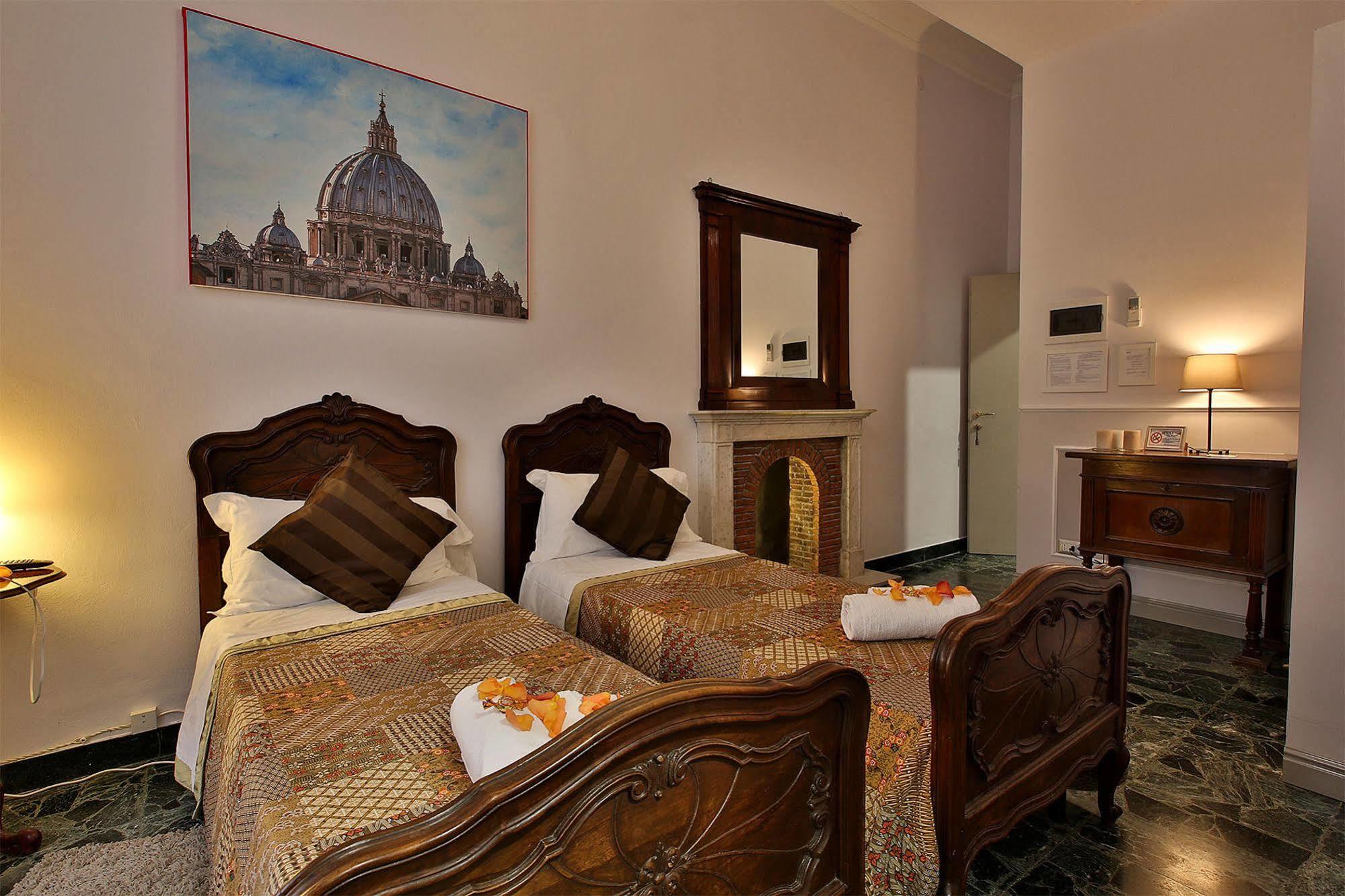 Alibrandi Palace Civitavecchia Dış mekan fotoğraf