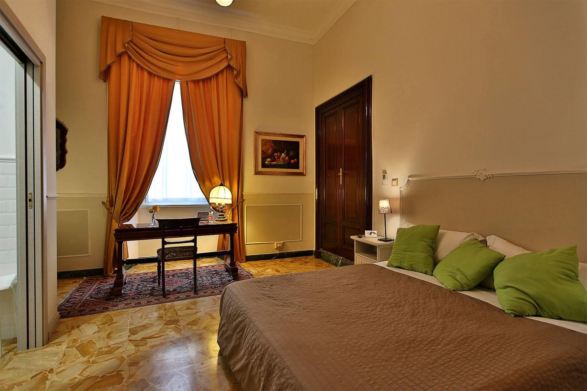 Alibrandi Palace Civitavecchia Dış mekan fotoğraf